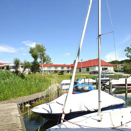 Apartment Am Heidensee In Schwerin, Cleaning Included *